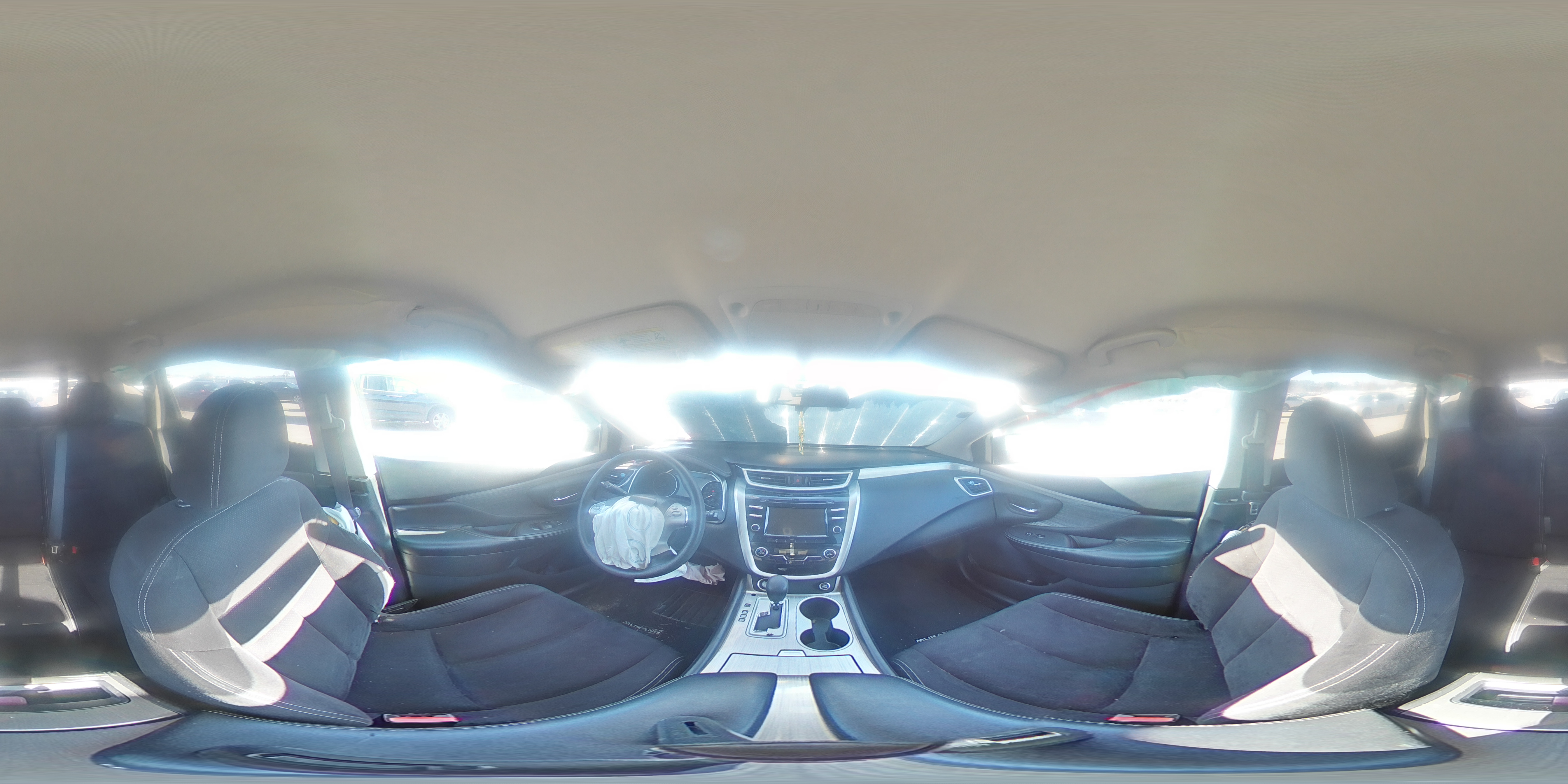 2015 Nissan Murano - Image 13