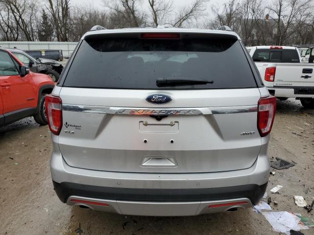  FORD EXPLORER 2017 Silver