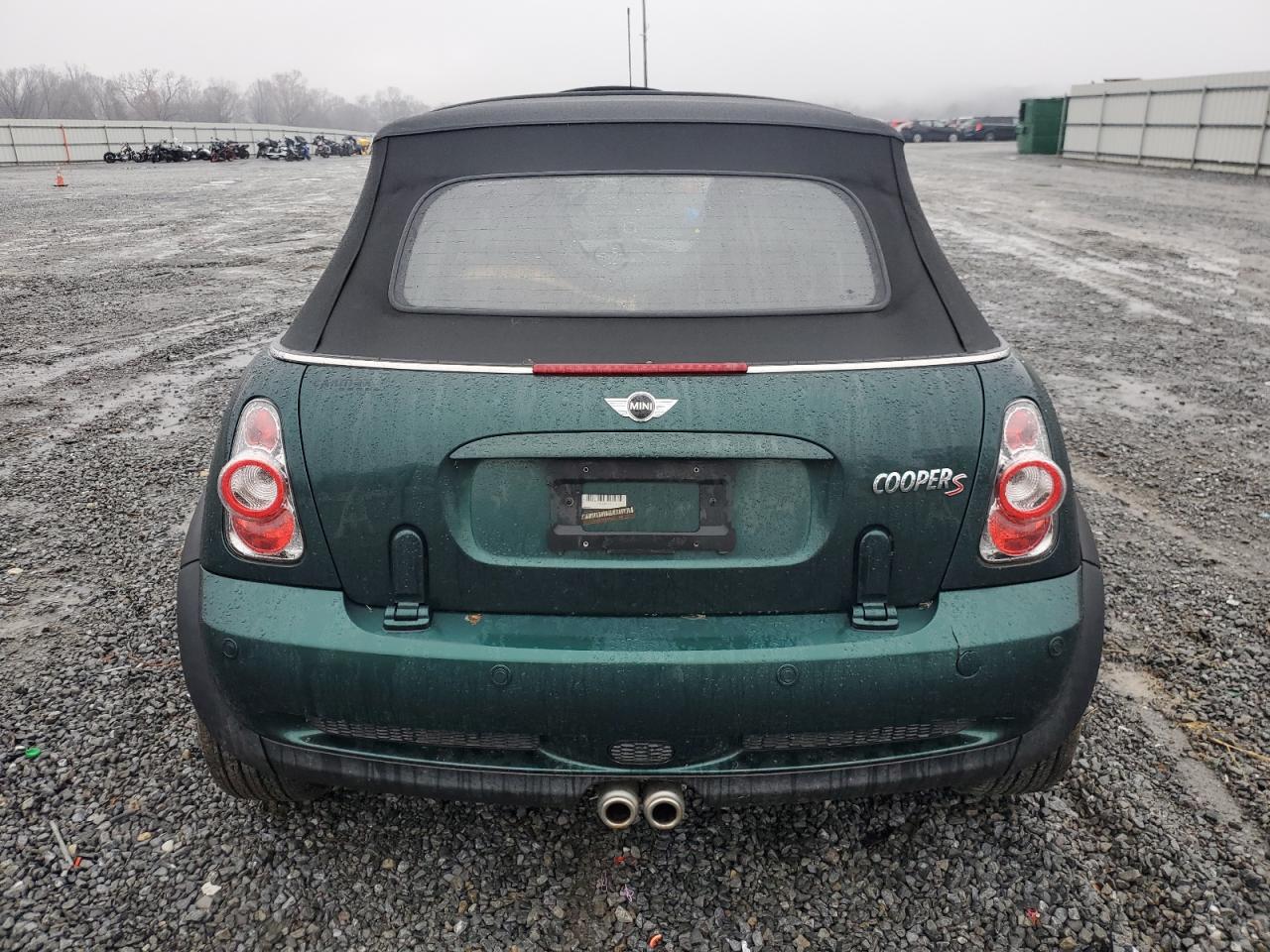 2008 Mini Cooper S VIN: WMWRH33518TU81148 Lot: 82677354