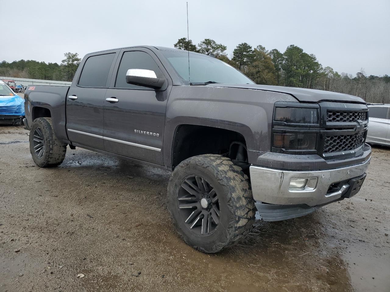 2014 Chevrolet Silverado - Image 4