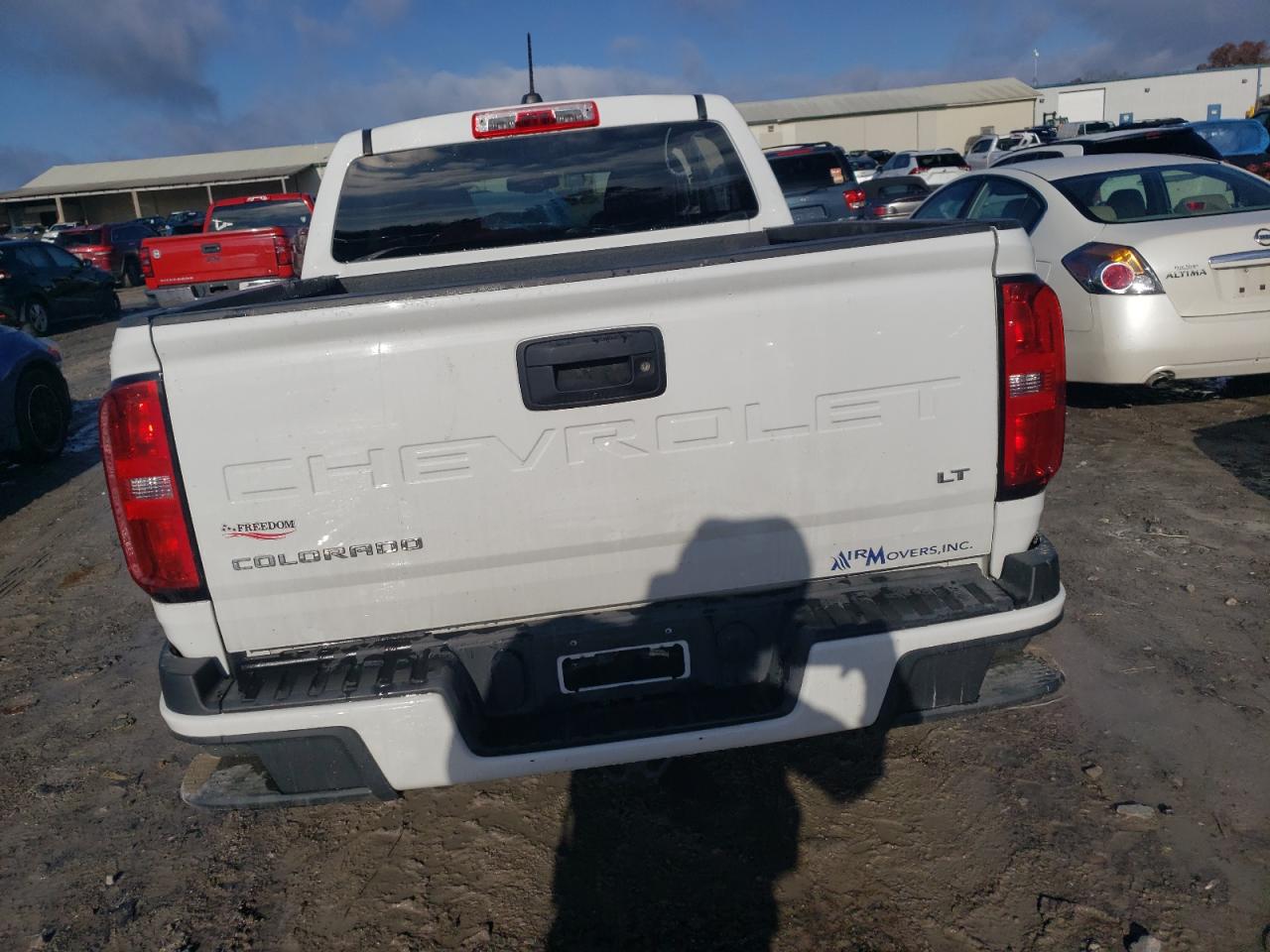 2022 Chevrolet Colorado - Image 6