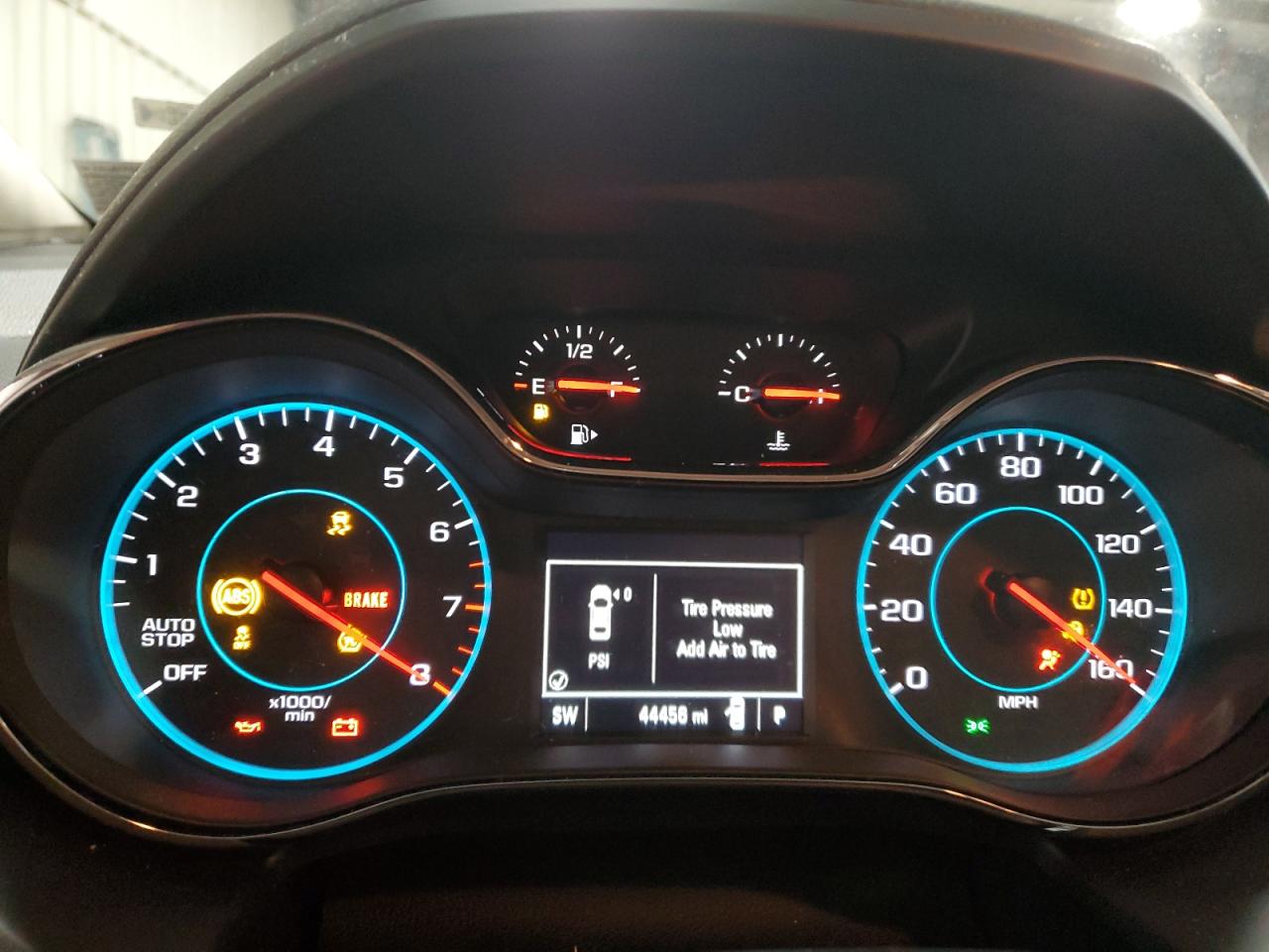 2018 Chevrolet Cruze - Image 9