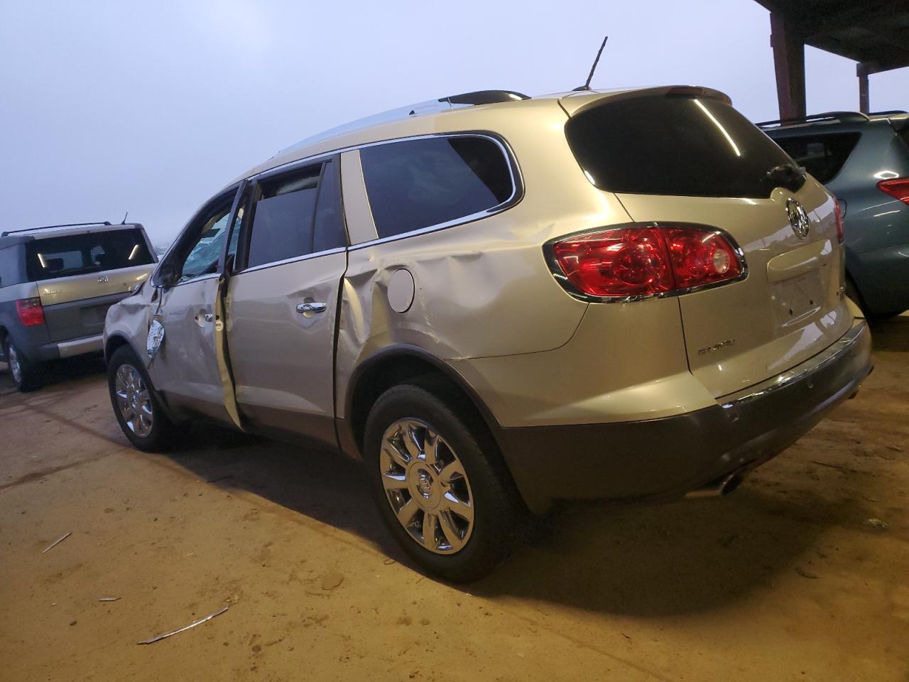2011 Buick Enclave - Image 2