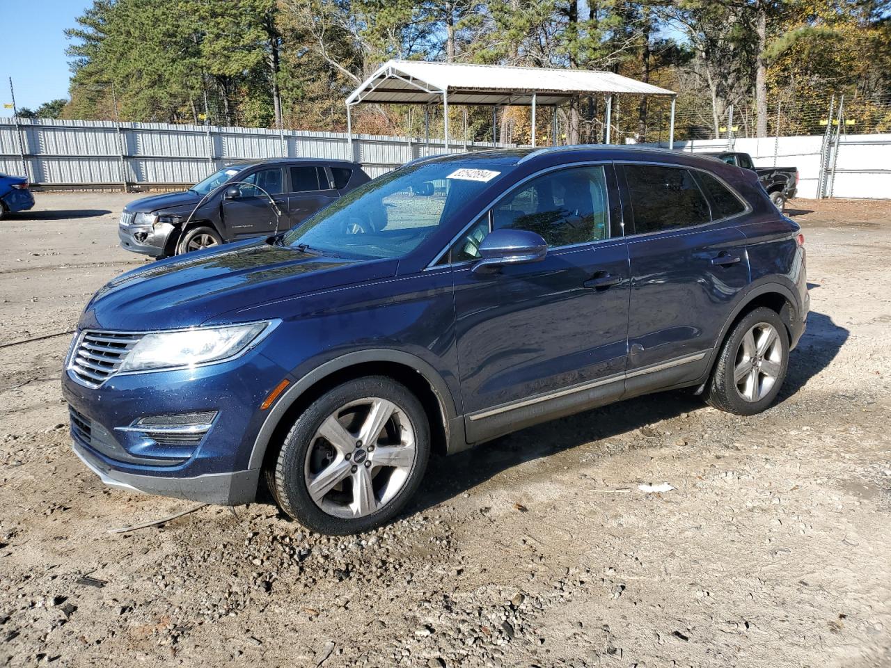 2015 Lincoln MKZ - Image 1