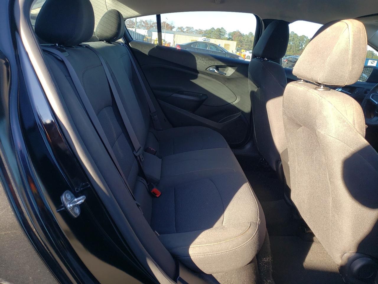 2017 Chevrolet Cruze - Image 10