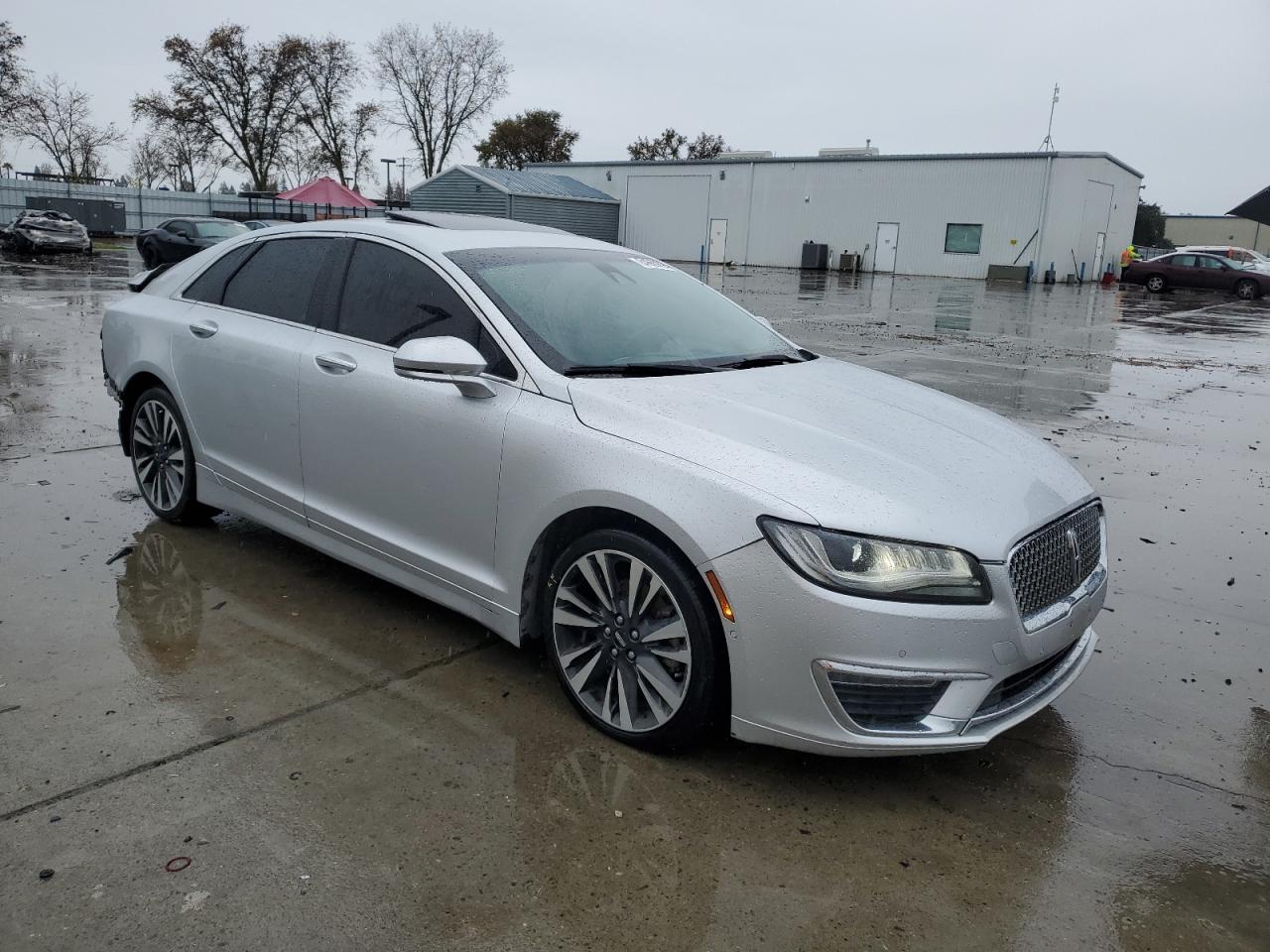 VIN 3LN6L5E92HR663647 2017 LINCOLN MKZ no.4