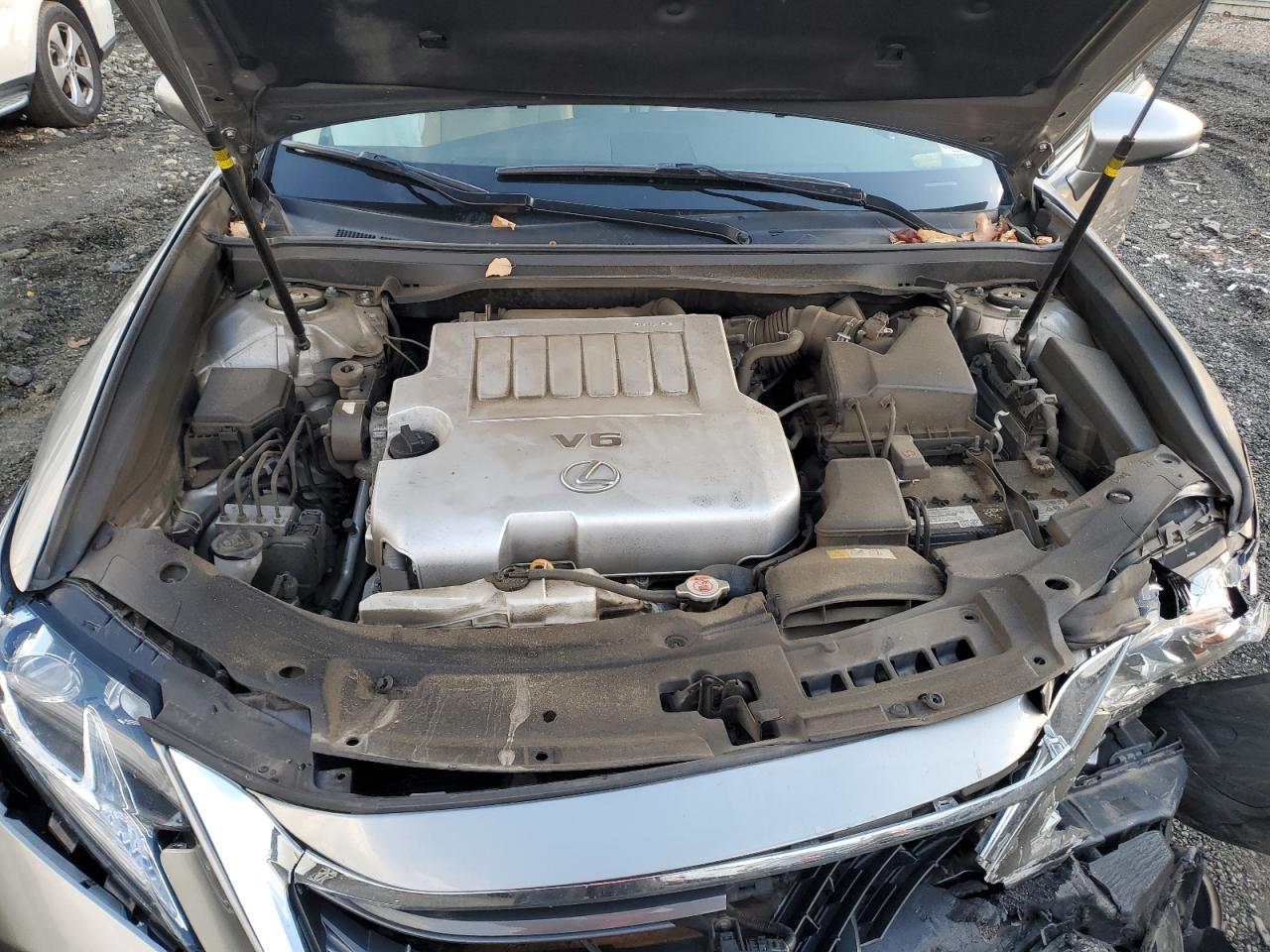 2018 Lexus ES - Image 12