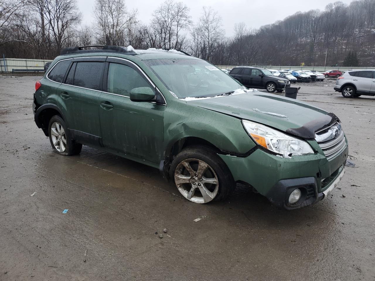 2014 Subaru Outback - Image 4