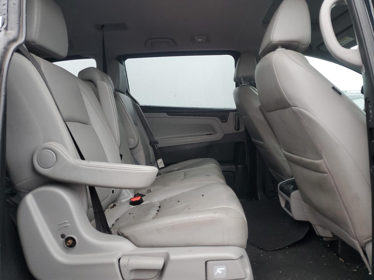 2020 Honda Odyssey - Image 11