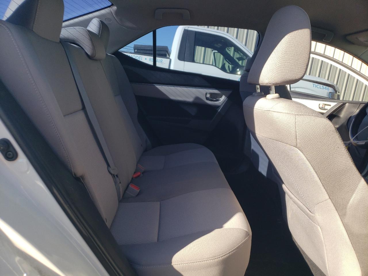 2014 Toyota Corolla L VIN: 5YFBURHE5EP158493 Lot: 85233774