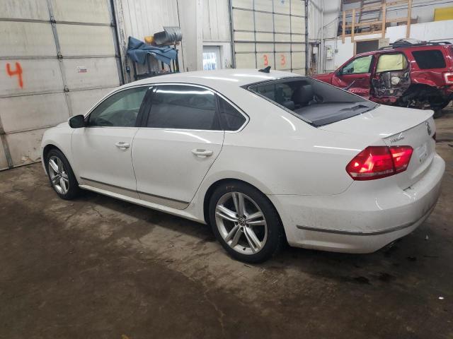  VOLKSWAGEN PASSAT 2014 White