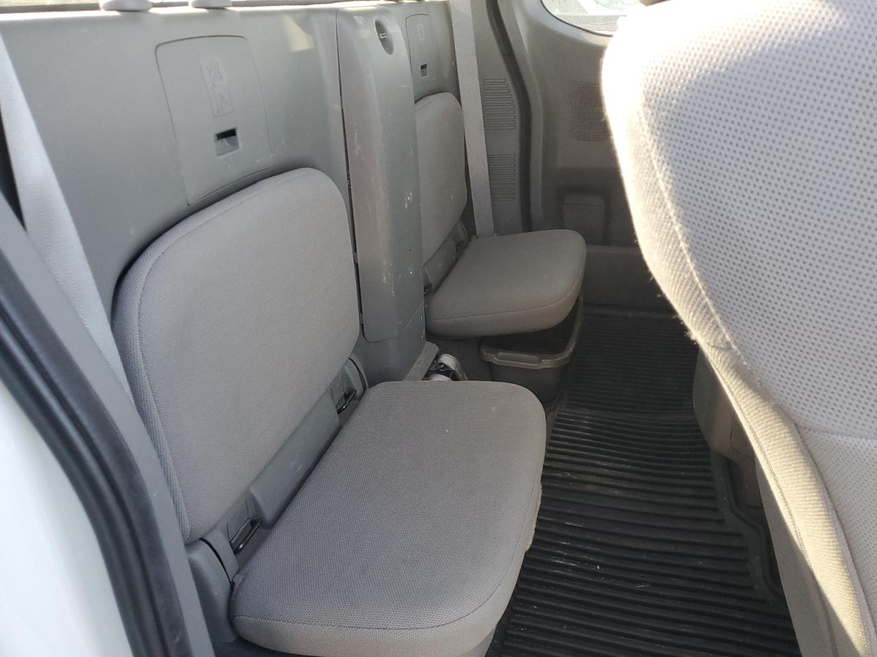 2019 Nissan Navara (Frontier) - Image 10