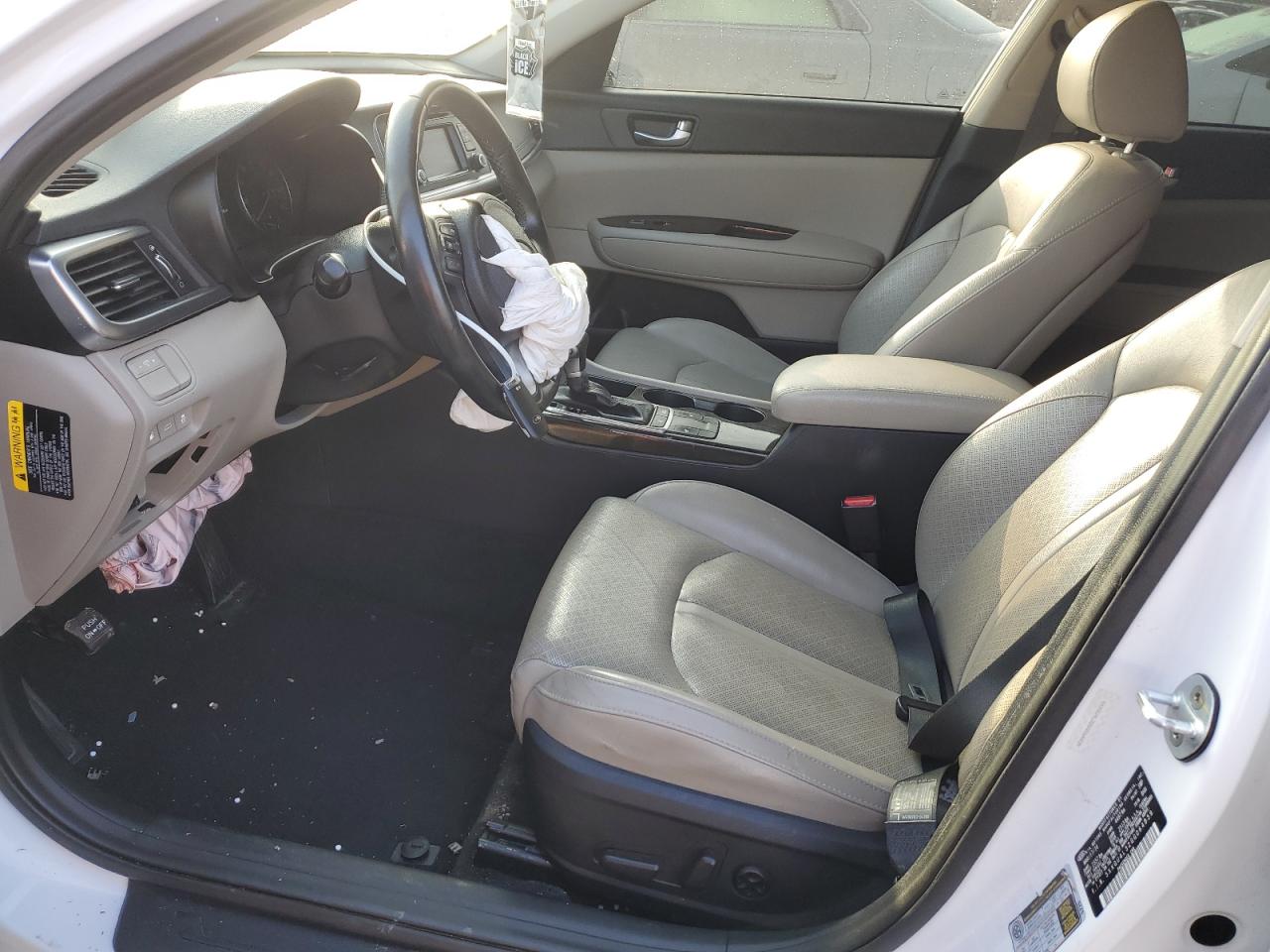 2016 Kia Optima - Image 7