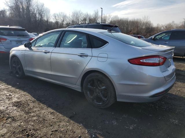 Седани FORD FUSION 2016 Сріблястий