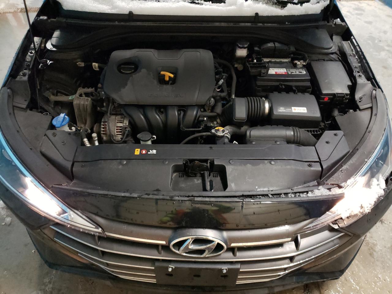 2019 Hyundai Elantra - Image 11