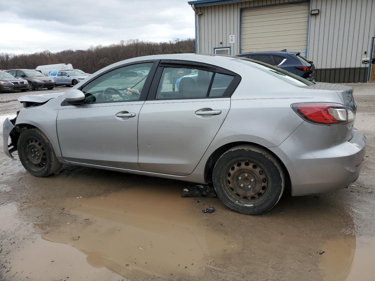 VIN JM1BL1UP0D1823900 2013 MAZDA 3 no.2