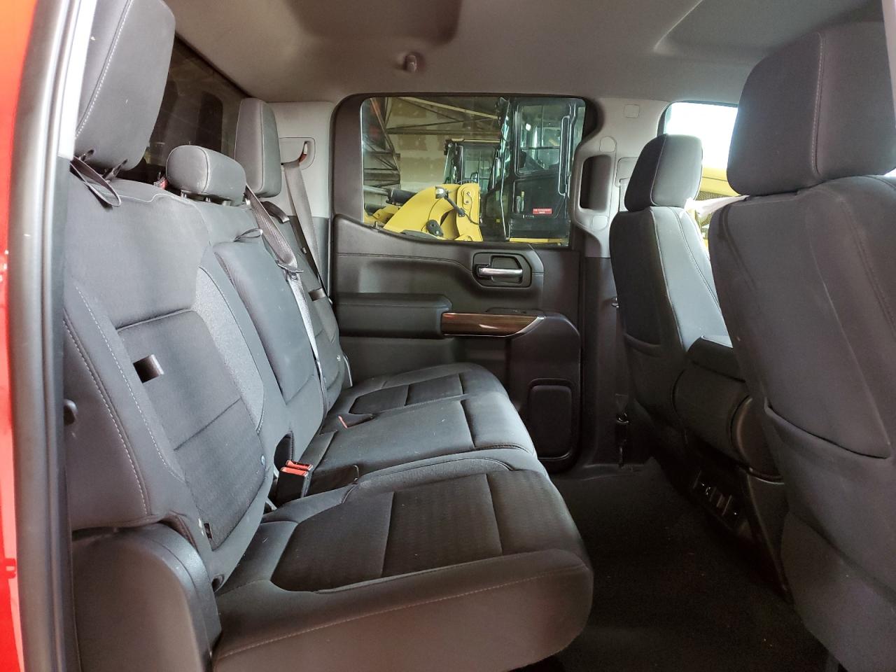 2020 Chevrolet Silverado - Image 10