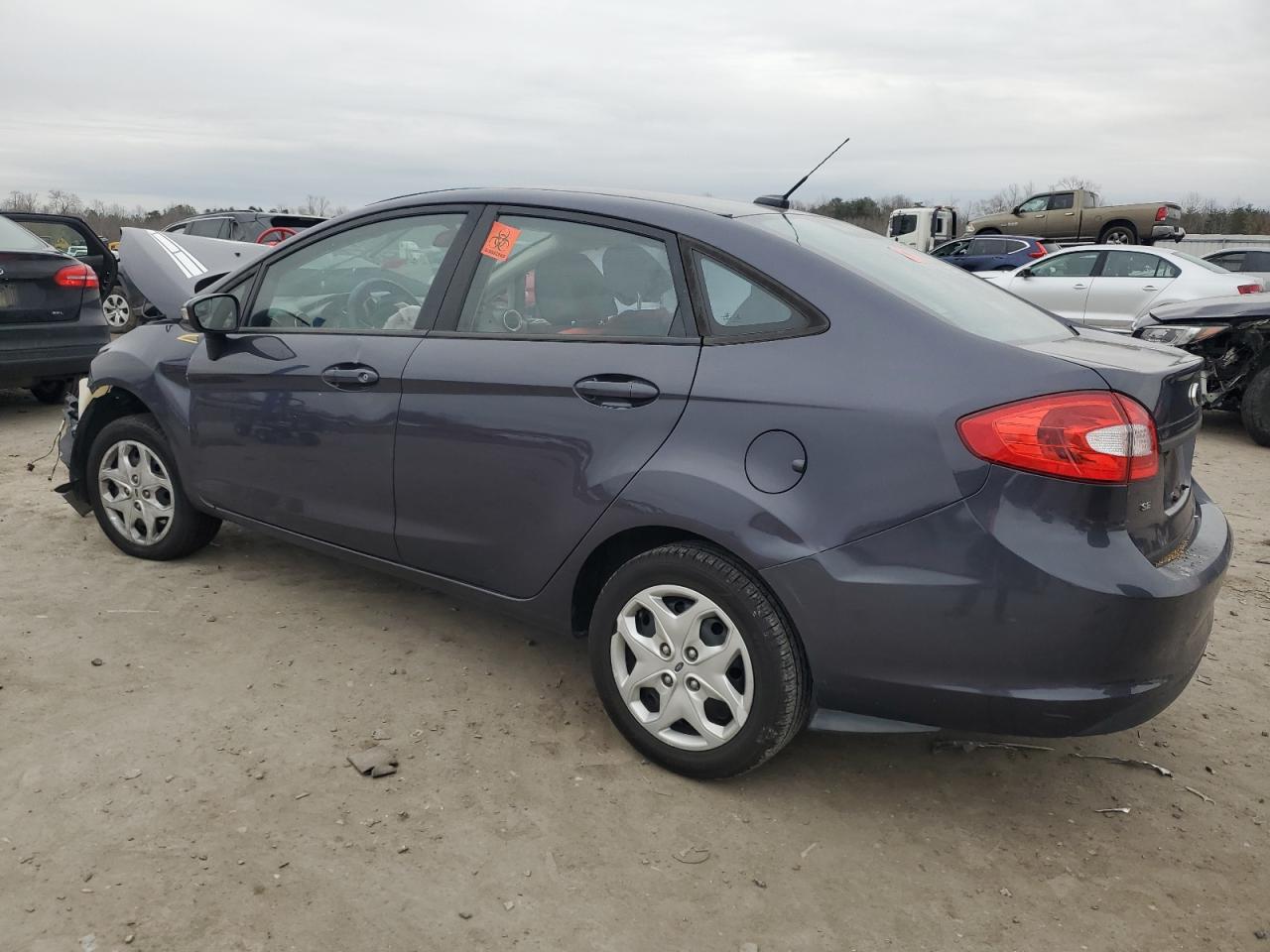 VIN 3FADP4BJ1DM207144 2013 FORD FIESTA no.2