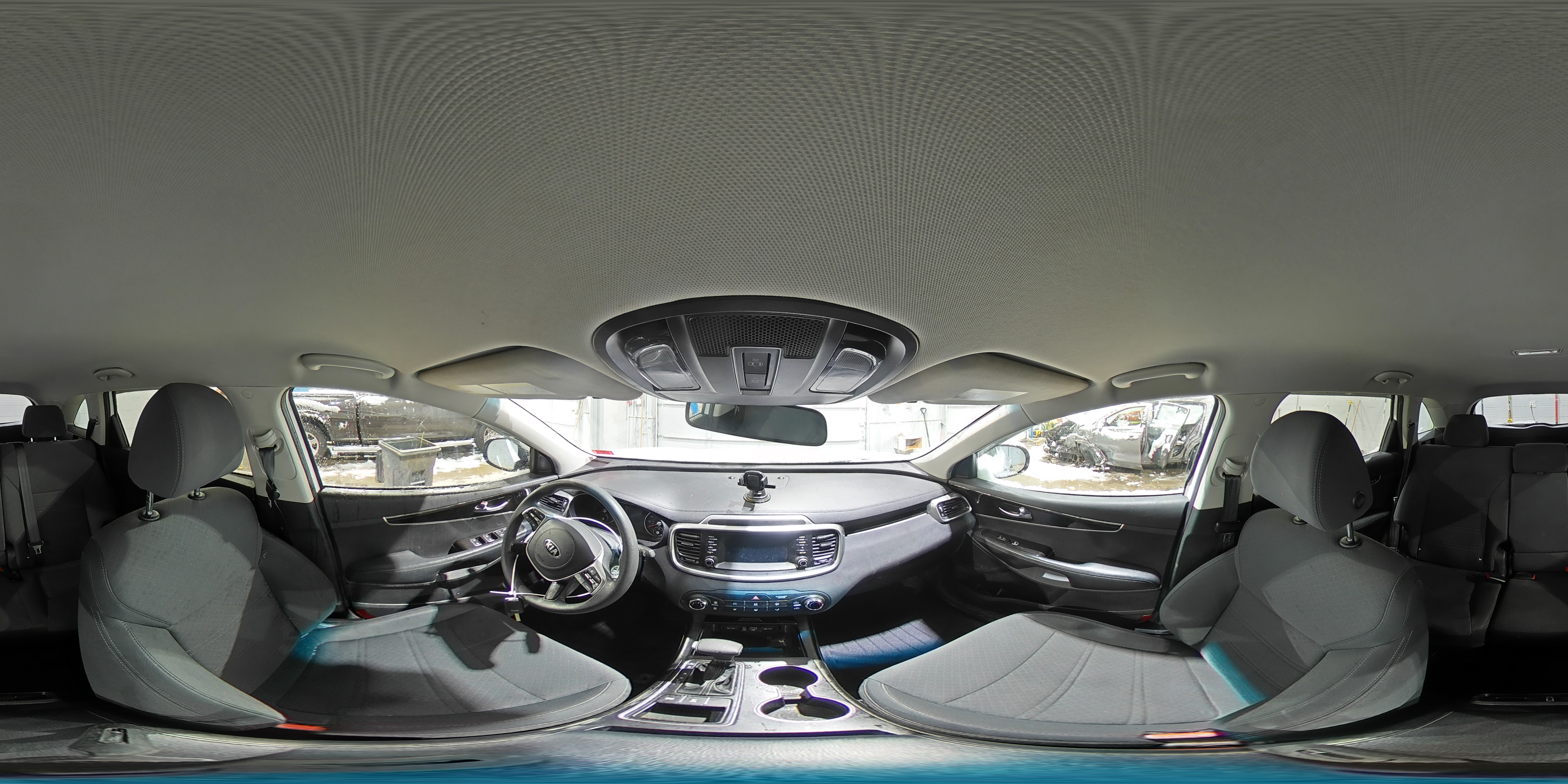 2020 Kia Sorento - Image 16