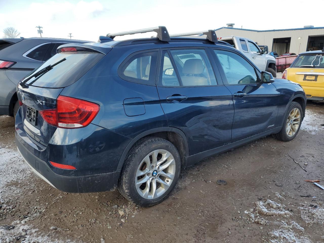 VIN WBAVL1C54FVY30449 2015 BMW X1 no.3