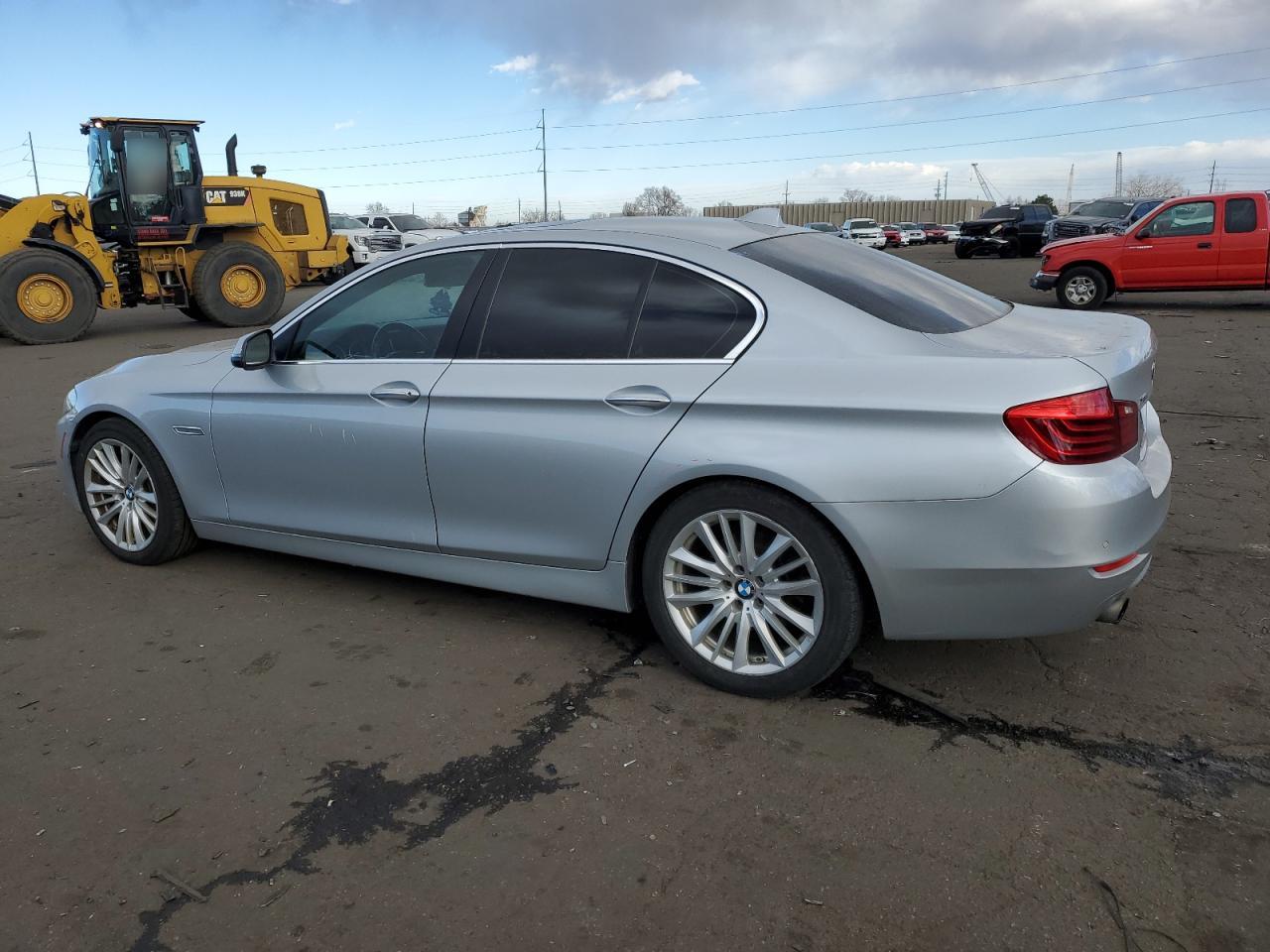 VIN WBA5B3C55FD541164 2015 BMW 5 SERIES no.2