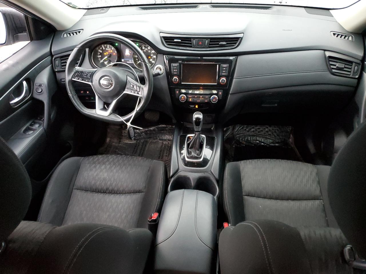 2018 Nissan Rogue - Image 8