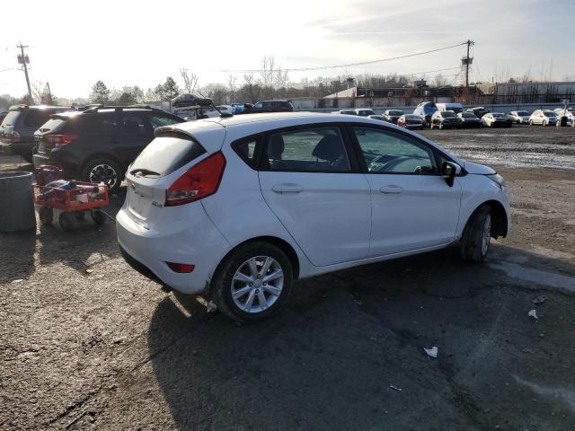  FORD FIESTA 2012 Білий