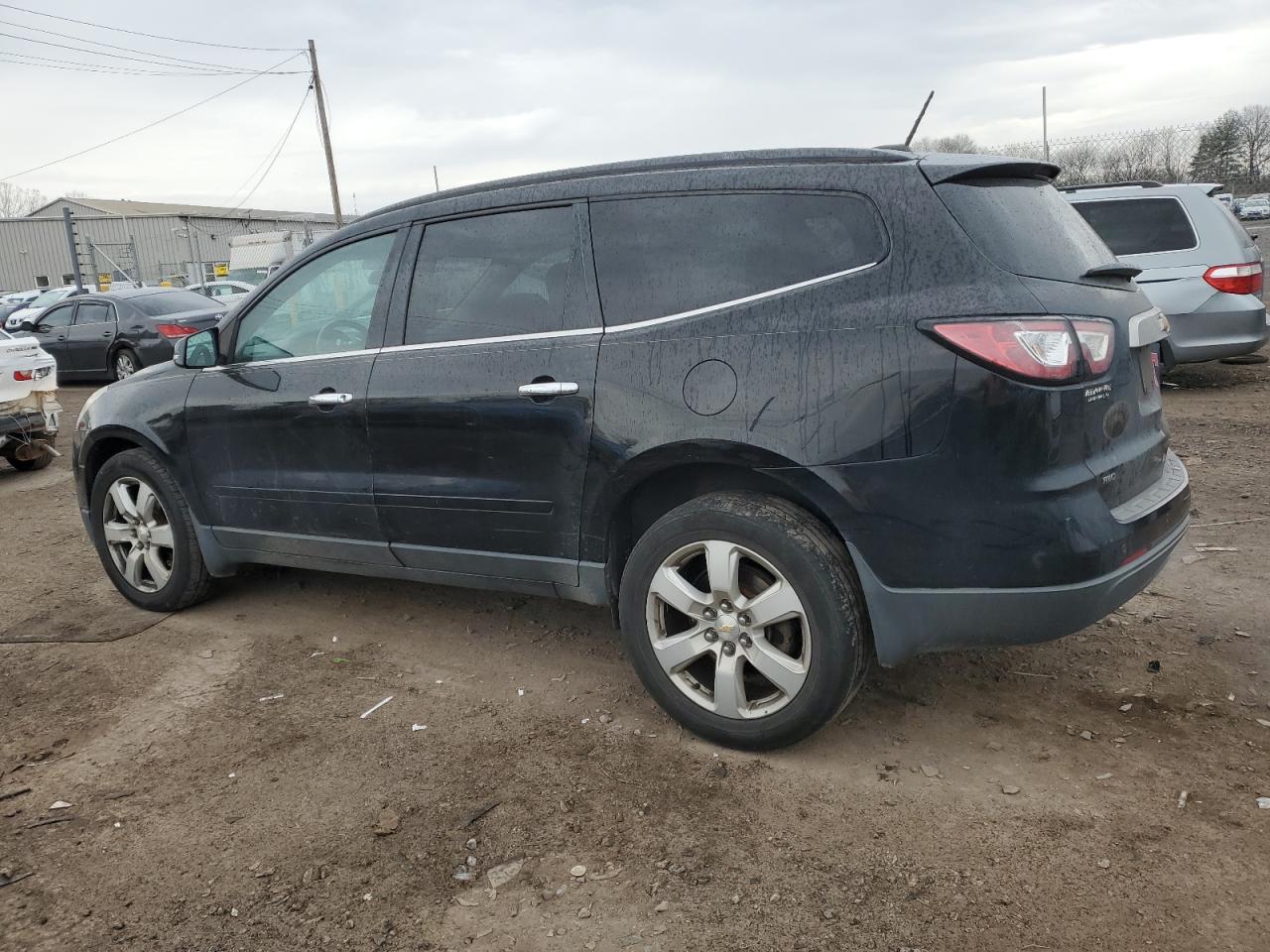 VIN 1GNKVGKD6GJ337058 2016 CHEVROLET TRAVERSE no.2