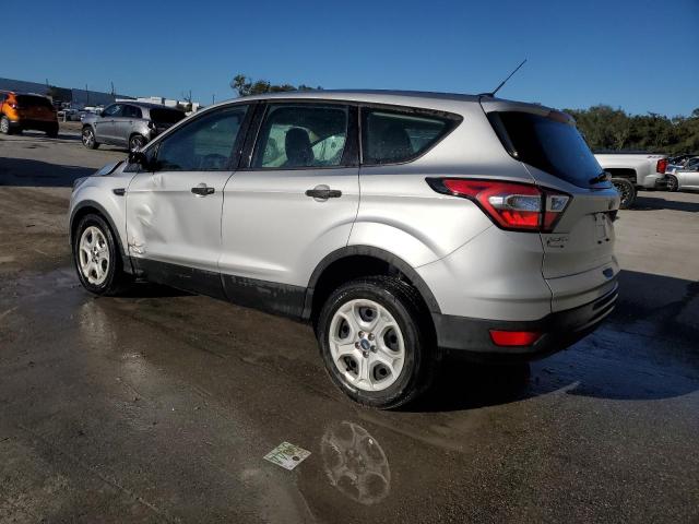  FORD ESCAPE 2018 Srebrny