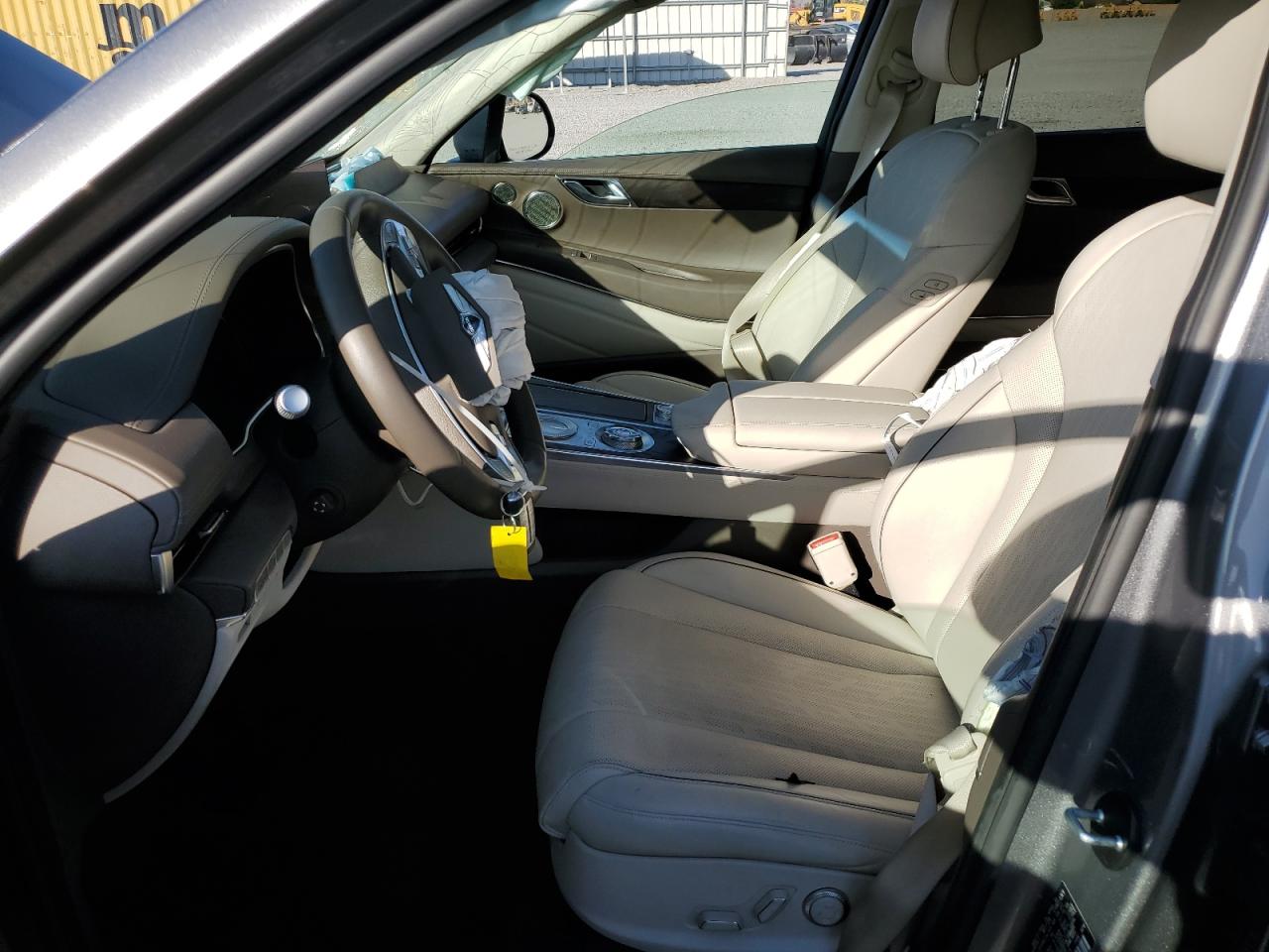 2021 Genesis GV80 - Image 7