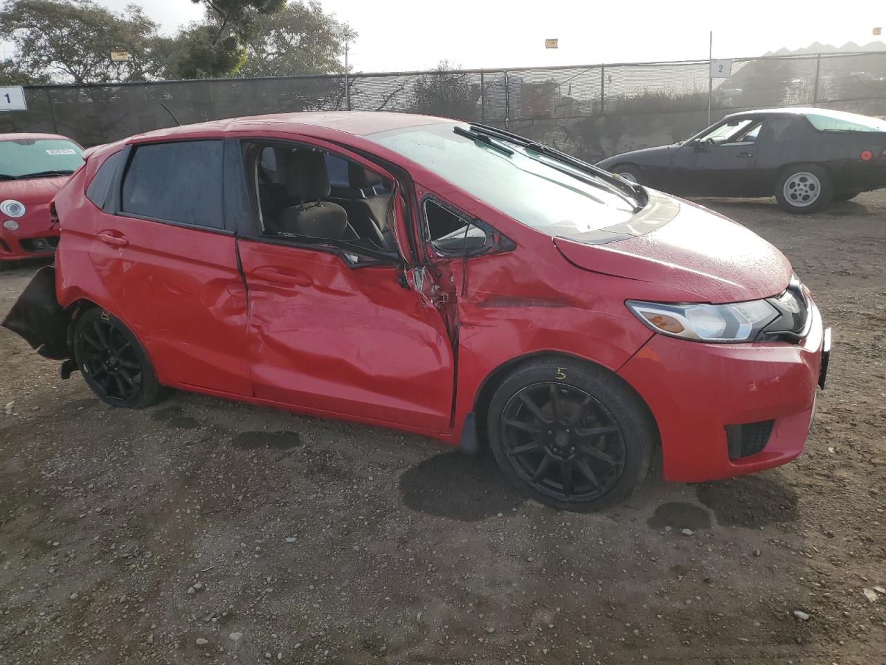 VIN 3HGGK5G56FM720014 2015 HONDA FIT no.4