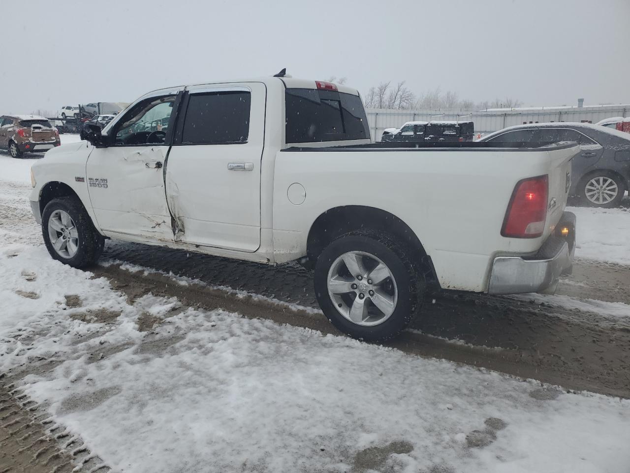 2014 RAM 1500 - Image 2