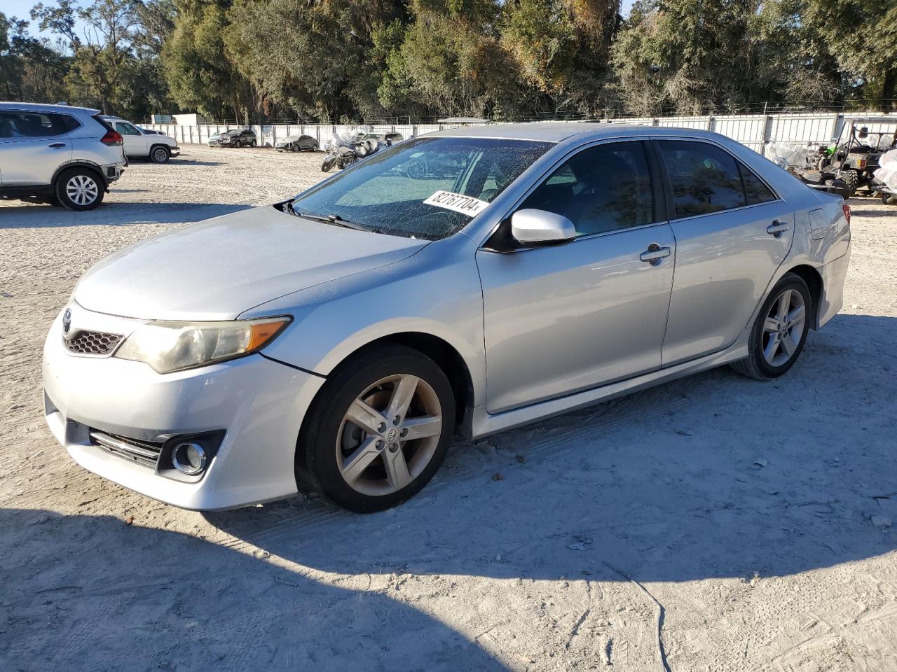 VIN 4T1BF1FK5DU262385 2013 TOYOTA CAMRY no.1