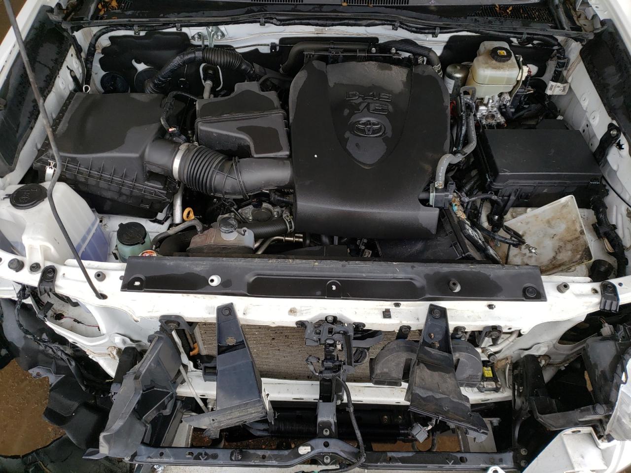 2021 Toyota Tacoma - Image 11