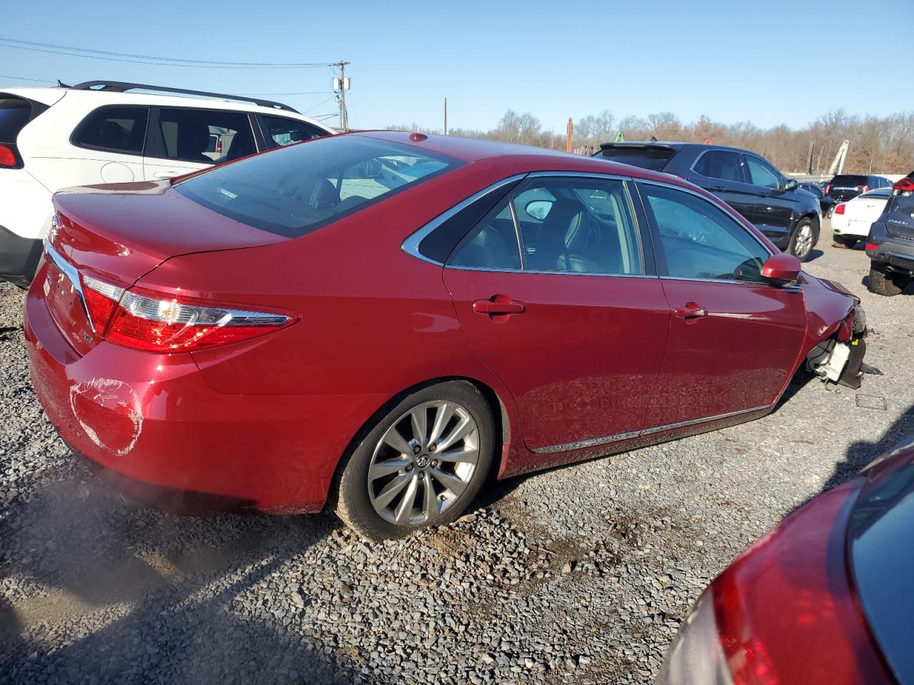 VIN 4T1BF1FK4HU657342 2017 TOYOTA CAMRY no.3