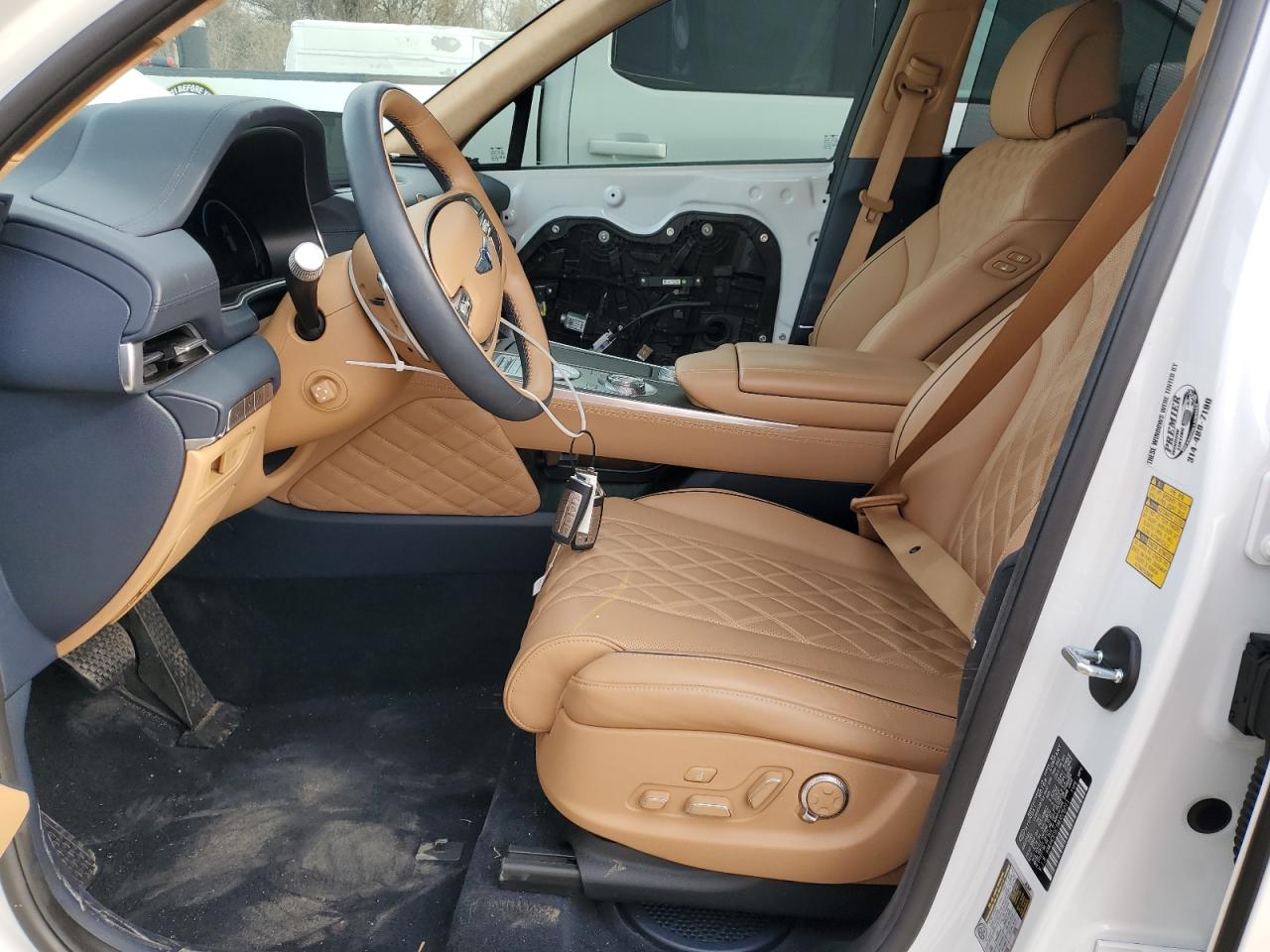 2021 Genesis GV80 - Image 7