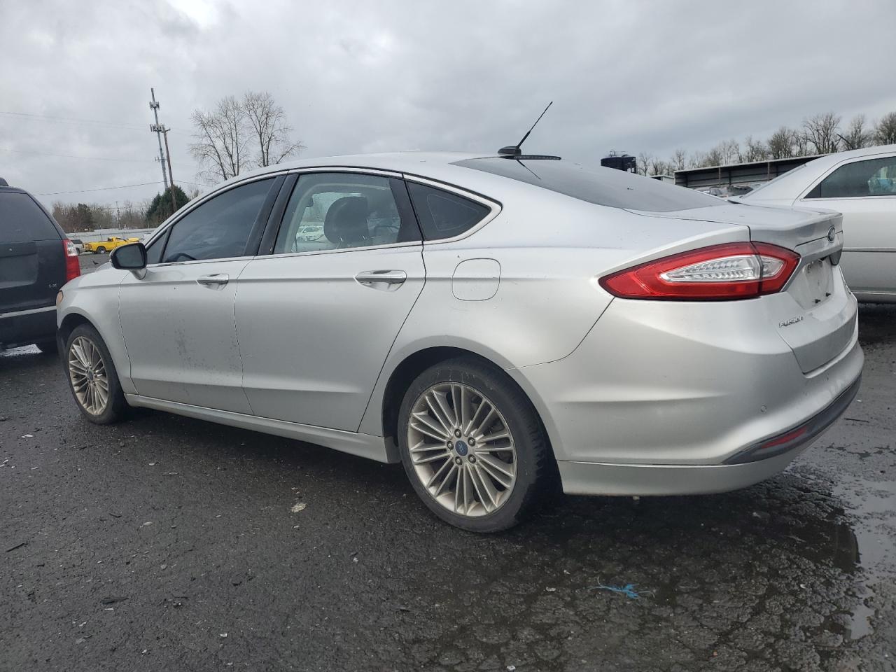 VIN 3FA6P0HR3DR363283 2013 FORD FUSION no.2