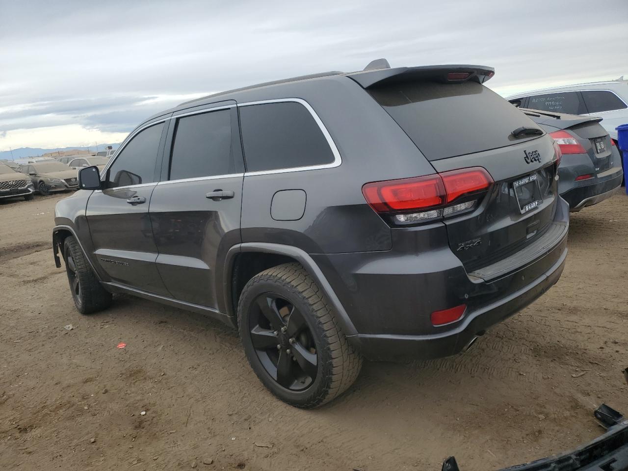2015 Jeep Grand Cherokee - Image 2