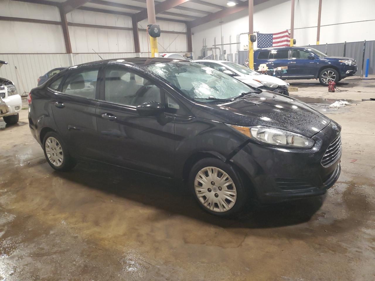 VIN 3FADP4AJ9EM134639 2014 FORD FIESTA no.4