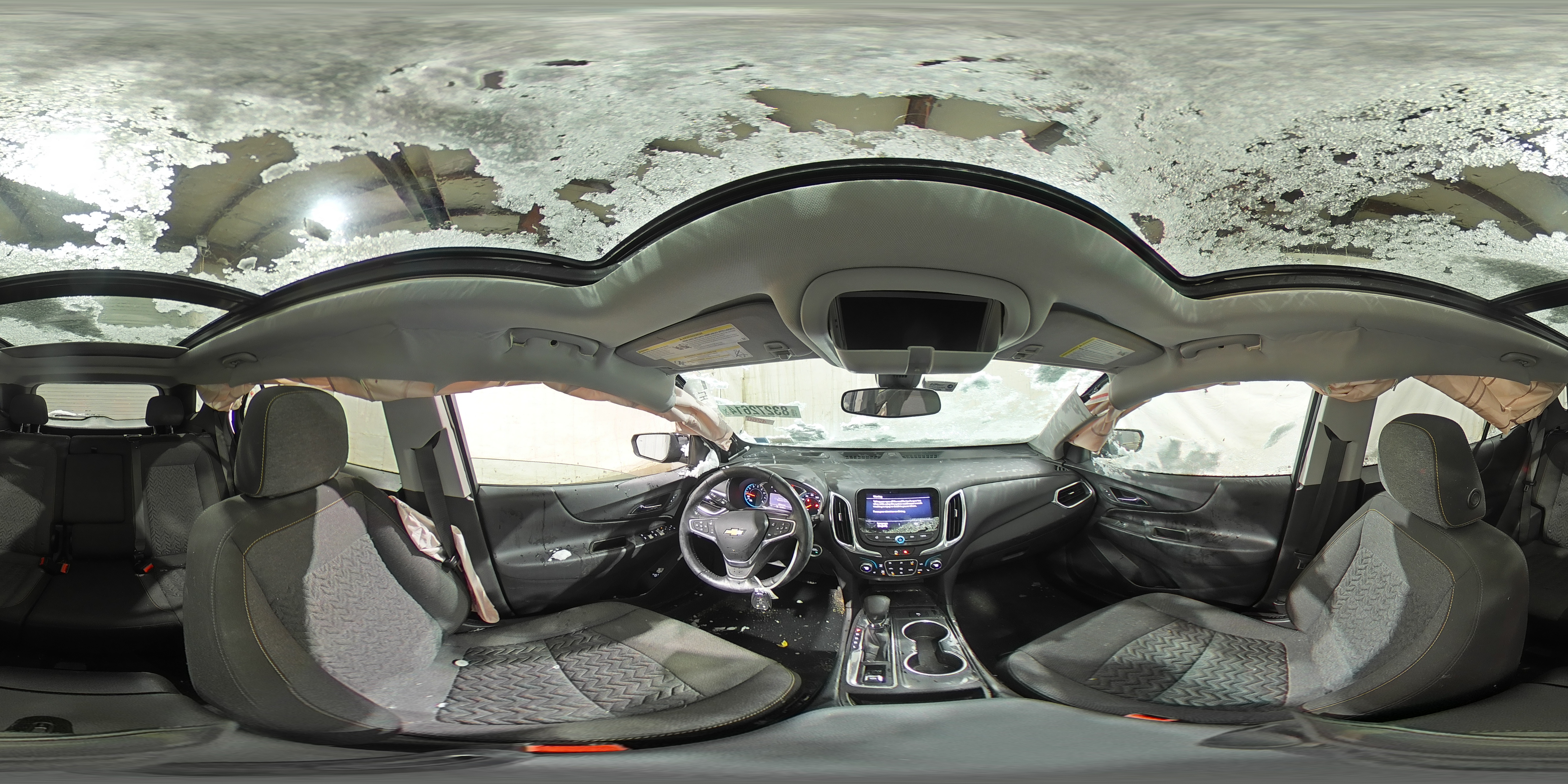 2022 Chevrolet Equinox - Image 13