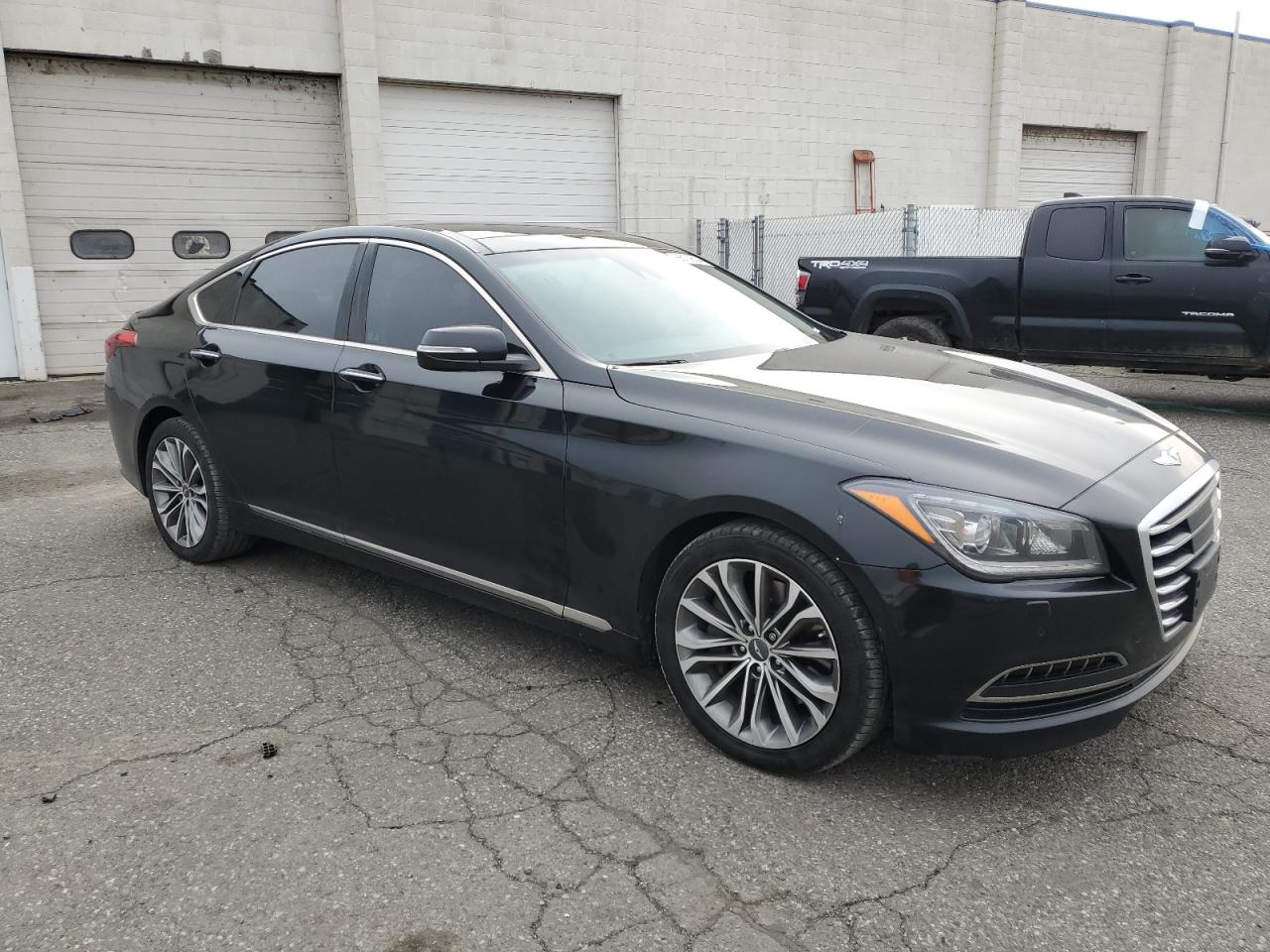 VIN KMHGN4JE2FU016702 2015 HYUNDAI GENESIS no.4