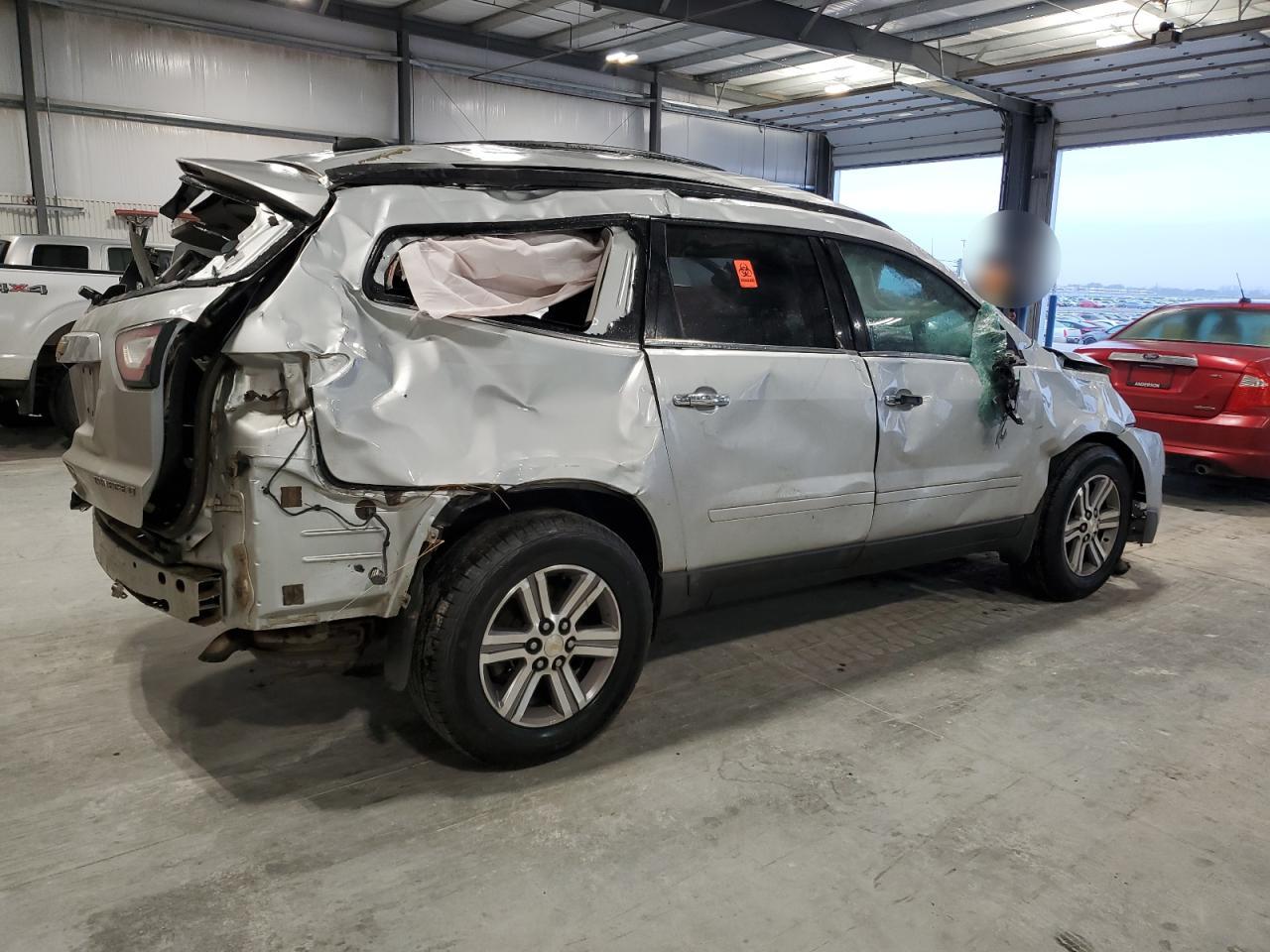 2016 Chevrolet Traverse - Image 3