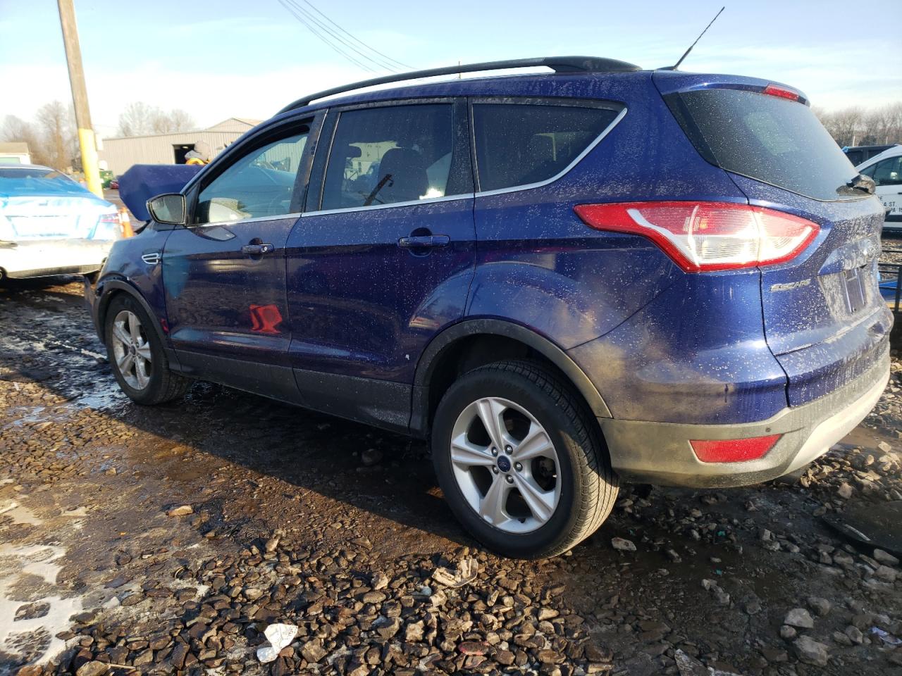 VIN 1FMCU9G98EUE32762 2014 FORD ESCAPE no.2