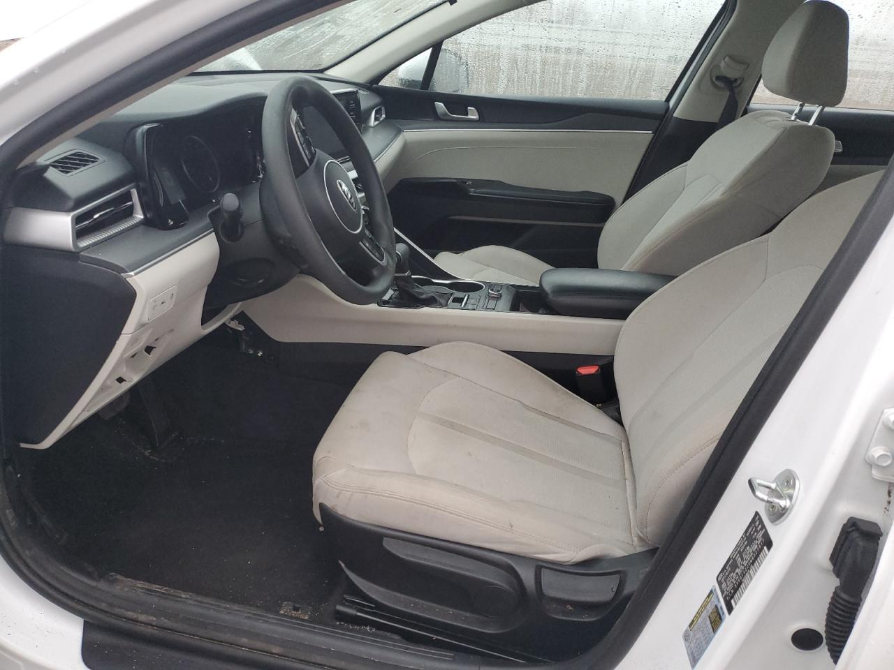 2021 Kia K5 - Image 7