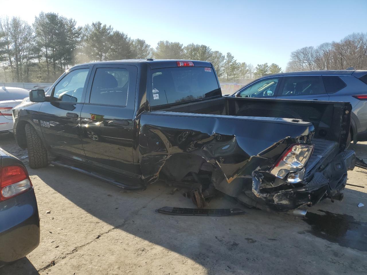 2014 RAM 1500 - Image 2