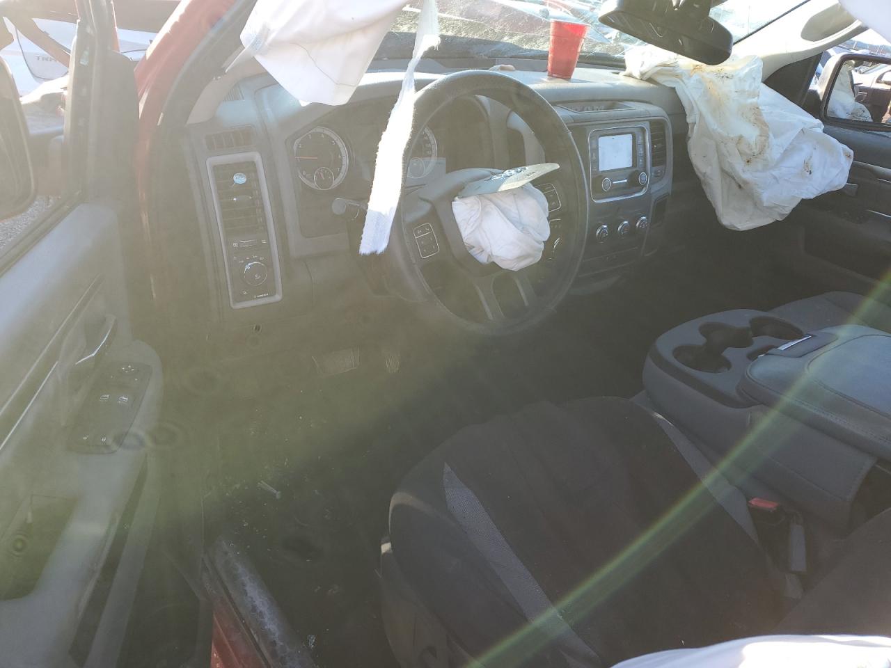 2016 RAM 1500 - Image 8