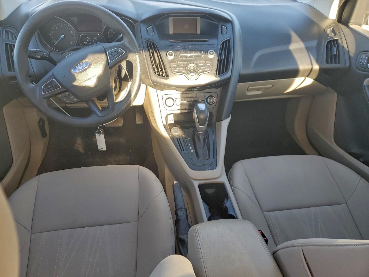 2015 Ford Focus Se VIN: 1FADP3F29FL208821 Lot: 97137425