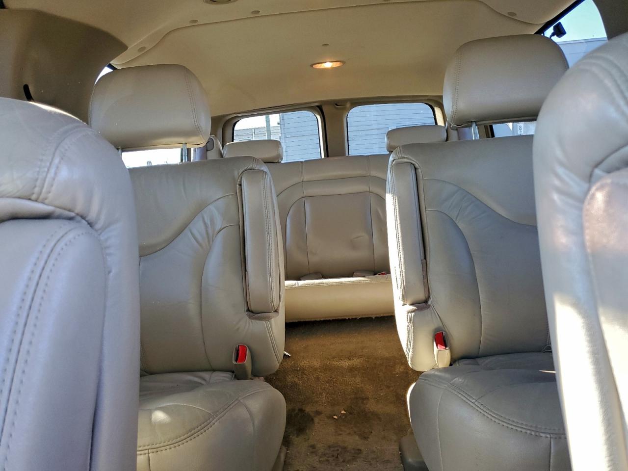 2001 GMC Yukon Xl K1500 VIN: 3GKFK16T71G136865 Lot: 94778265