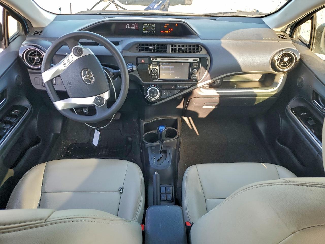 2015 Toyota Prius C VIN: JTDKDTB39F1101224 Lot: 95781535