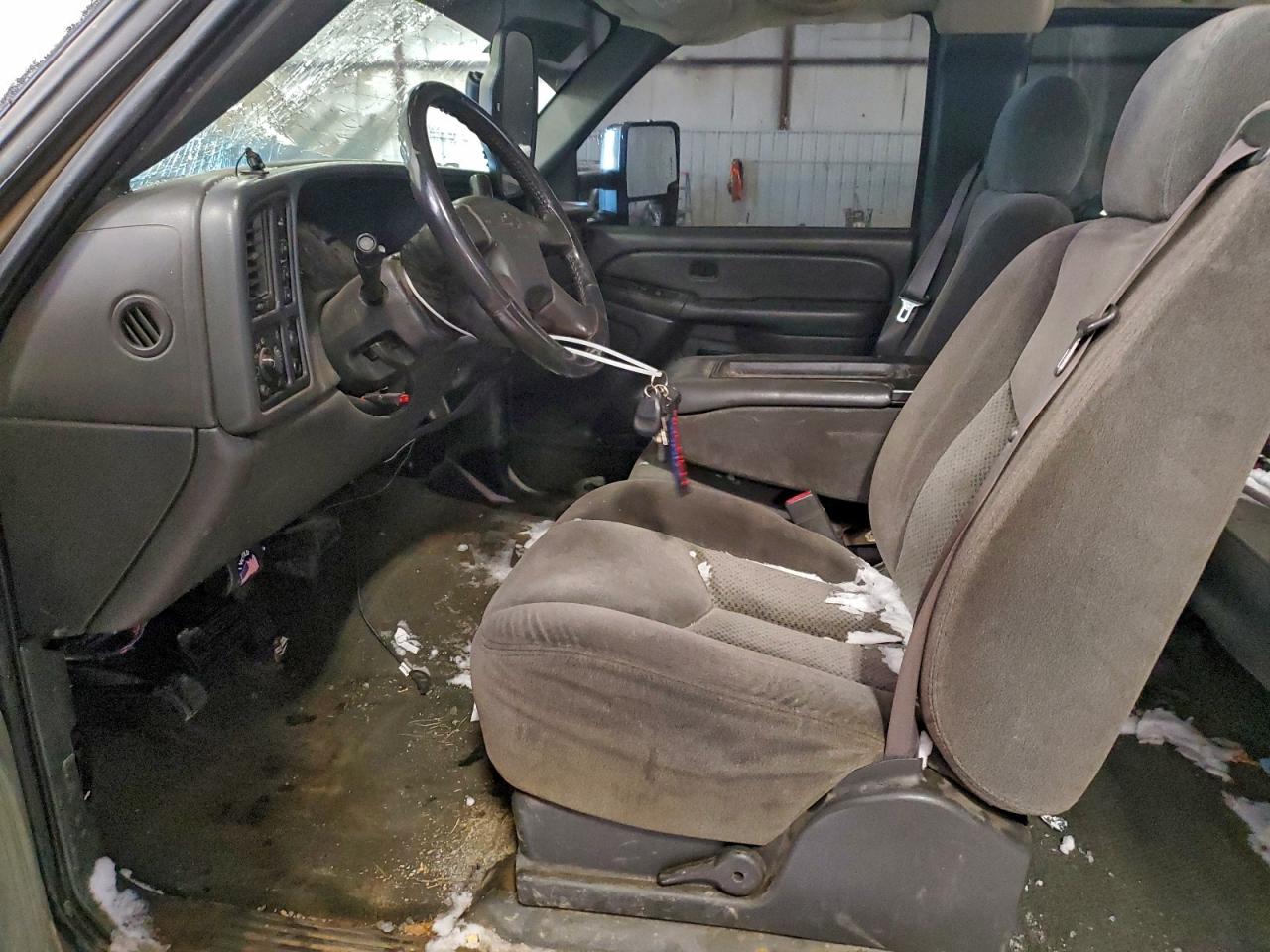 2005 Chevrolet Silverado K2500 Heavy Duty VIN: 1GCHK29U05E265431 Lot: 94911785